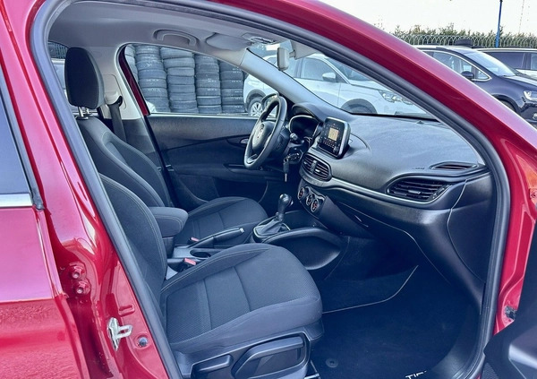Fiat Tipo cena 39900 przebieg: 160000, rok produkcji 2017 z Góra małe 562